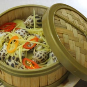 Oc huong - hai san tuoi song ha noi